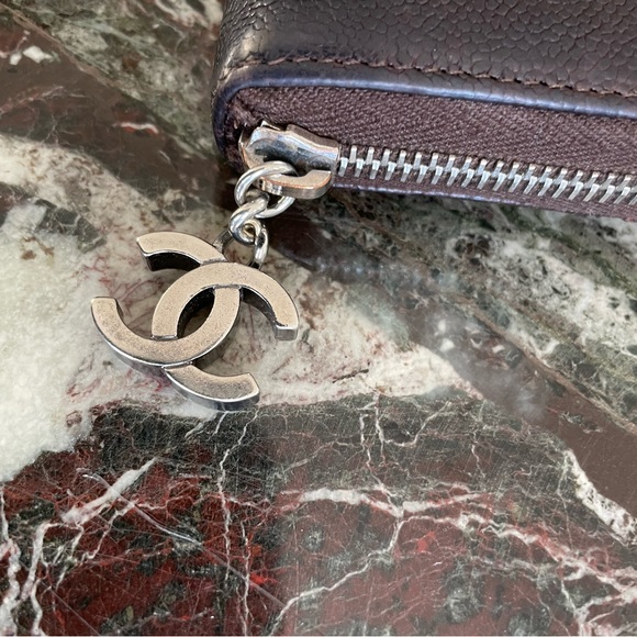 Chanel LAX Zip-Around Wallet - Picture 5 of 16